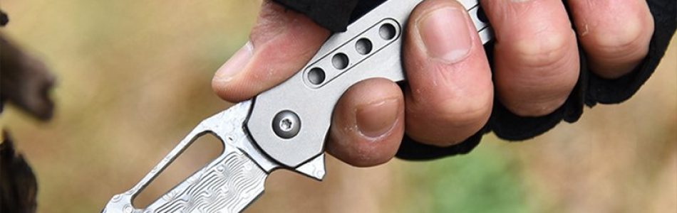 Titanium_Tactical_Pocket_Knife_Titanium_Handle_Damascus_Blade_EDC_Gear